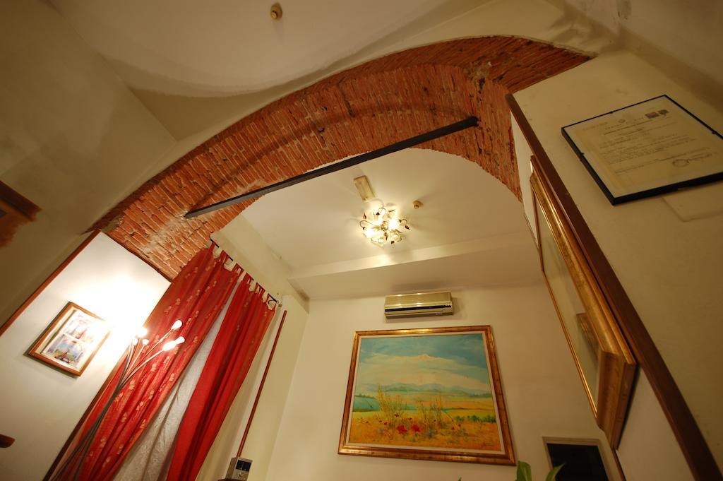 Hotel Leonardo Pisa Kültér fotó