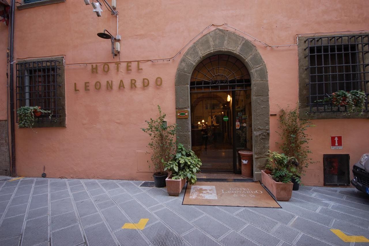 Hotel Leonardo Pisa Kültér fotó